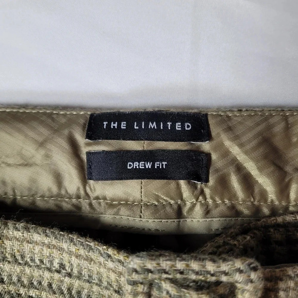 The Limited Drew Fit Green Wool Shorts sz 10 - Picture 2 of 9